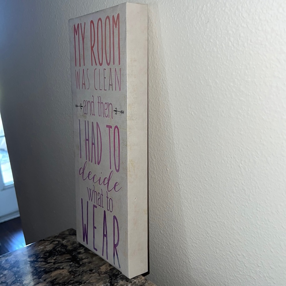 Cute Wall Decor - Picture 3 of 9